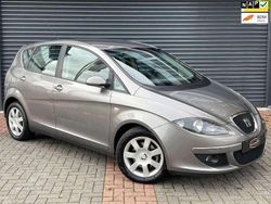 Grijs Gebruikt 2004 Seat Altea Stylance MPV | € 1.999 (Iets duurder)