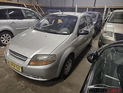 Grijs Gebruikt 2004 Chevrolet Kalos Hatchback | € 1.750 (Iets duurder)