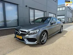 Grijs Gebruikt 2017 Mercedes 200 AMG line Coupé | € 25.950 (Goede deal)