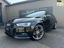 Zwart Gebruikt 2012 Audi A3 Proline Hatchback | € 10.499 (Goede deal)