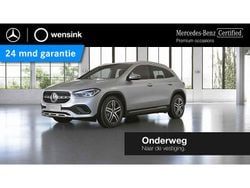 Grijs Gebruikt 2022 Mercedes GLA250 Luxury SUV | € 36.850 (Super prijs)