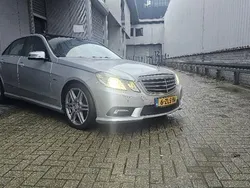 Grijs Gebruikt 2009 Mercedes E350 Avantgarde Sedan | € 9.750 (Eerlijke prijs)