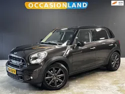 Bruin, metallic lak Gebruikt 2015 Mini Cooper S Countryman Chili SUV | € 15.600 (Goede deal)