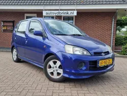Blauw Gebruikt 2004 Daihatsu Young Rv MPV | € 690 (Goede deal)