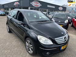 Zwart Gebruikt 2006 Mercedes B170 MPV | € 2.999 (Iets duurder)