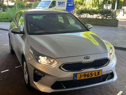 Zilver Gebruikt 2020 Kia Ceed Hatchback | € 12.000 (Super prijs)
