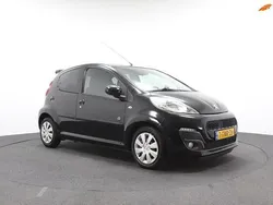 Zwart Gebruikt 2014 Peugeot 107 Envy Hatchback | € 5.250 (Eerlijke prijs)
