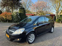 Zwart, metallic lak Gebruikt 2008 Opel Zafira MPV | € 2.900 (Eerlijke prijs)