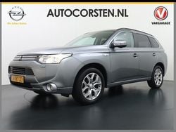 Grijs Gebruikt 2014 Mitsubishi Outlander Edition SUV | € 10.695 (Super prijs)