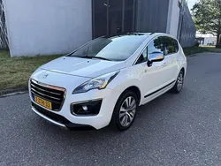 Wit Gebruikt 2015 Peugeot 3008 Crossway MPV | € 7.650 (Eerlijke prijs)