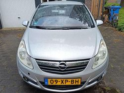 Zilver Gebruikt 2007 Opel Corsa Enjoy Hatchback | € 1.500 (Goede deal)