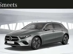 , metallic lak Nieuw 2024 Mercedes A180 Luxury Hatchback | € 42.450 (Eerlijke prijs)