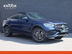 Blauw, metallic lak Gebruikt 2021 Mercedes GLC300e AMG line SUV | € 49.950