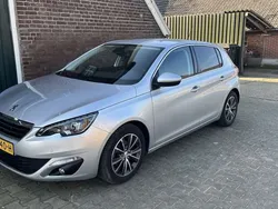Grijs Gebruikt 2017 Peugeot 308 Allure Hatchback | € 8.999 (Eerlijke prijs)