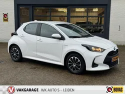 Wit Gebruikt 2021 Toyota Yaris Active Hatchback | € 17.750 (Eerlijke prijs)
