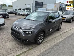 Grijs, metallic lak Gebruikt 2021 Citroën C3 Feel Hatchback | € 13.850 (Eerlijke prijs)