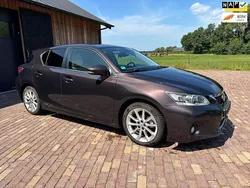Bruin Gebruikt 2013 Lexus CT200h Business Edition Hatchback | € 8.950 (Eerlijke prijs)