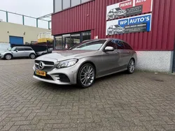 Grijs Gebruikt 2018 Mercedes 300 AMG line Stationwagen | € 27.950 (Eerlijke prijs)