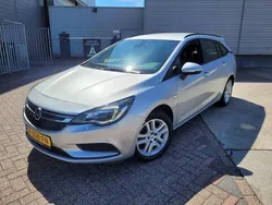 Grijs Gebruikt 2019 Opel Astra Edition Stationwagen | € 8.900 (Goede deal)