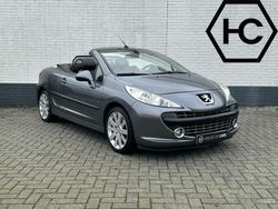 Grijs Gebruikt 2007 Peugeot 207 CC Cabriolet | € 6.950 (Duur)