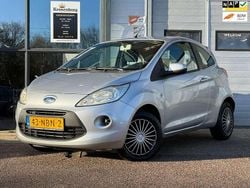 Grijs (metallic) Gebruikt 2010 Ford Ka Cool & Sound Edition Hatchback | € 3.850 (Iets duurder)