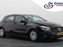 Zwart Gebruikt 2015 Mercedes A180 Hatchback | € 10.950 (Super prijs)