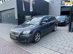 Grijs Gebruikt 2008 Toyota Avensis Business Edition Stationwagen | € 1.499