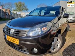 Zwart Gebruikt 2011 Dacia Sandero Hatchback | € 2.450 (Eerlijke prijs)