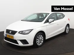 Wit Gebruikt 2022 Seat Ibiza Style Hatchback | € 16.900 (Eerlijke prijs)