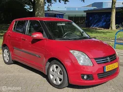 Rood Gebruikt 2009 Suzuki Swift Comfort Hatchback | € 4.995 (Iets duurder)
