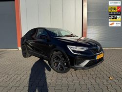 Zwart Gebruikt 2023 Renault Arkana R.S. SUV | € 23.950 (Eerlijke prijs)