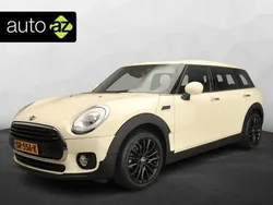 Wit Gebruikt 2018 Mini One Clubman Business Stationwagen | € 18.900 (Eerlijke prijs)