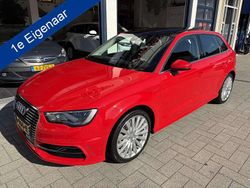 Rood Gebruikt 2015 Audi A3 Sportback e-tron Ambition Sedan | € 18.750 (Eerlijke prijs)