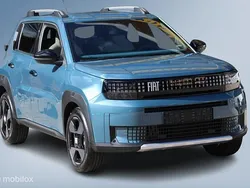 Blauw Nieuw 2025 Fiat Grande Panda La Prima SUV | € 29.995