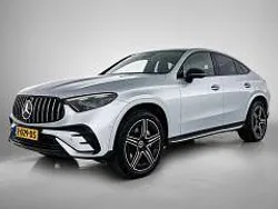 Licht 922 hightechzilver metallic Gebruikt 2024 Mercedes 300 AMG Coupé | € 74.955 (Duur)