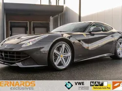 Grijs, metallic lak Gebruikt 2015 Ferrari F12 Coupé | € 349.950