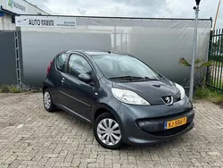 Grijs Gebruikt 2006 Peugeot 107 Hatchback | € 1.249 (Eerlijke prijs)