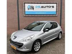 Grijs Gebruikt 2011 Peugeot 206+ Sportium Hatchback | € 2.899 (Goede deal)