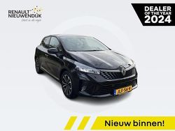 Zwart Nieuw 2025 Renault Clio V Techno Hatchback | € 28.890