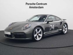 Groen Gebruikt 2025 Porsche 992 Coupé | € 369.950