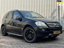 Zwart Gebruikt 2008 Mercedes 420 Edition 1 SUV | € 5.000