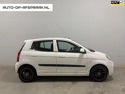 Wit Gebruikt 2010 Kia Picanto Hatchback | € 1.850 (Goede deal)