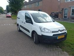 Wit Gebruikt 2013 Citroën Berlingo MPV | € 4.750 (Eerlijke prijs)