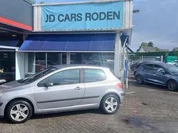 Grijs Gebruikt 2002 Peugeot 307 Hatchback | € 375 (Super prijs)