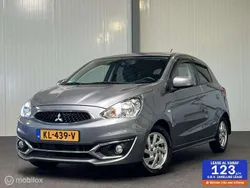 Grijs, metallic lak Gebruikt 2016 Mitsubishi Space Star Intense Hatchback | € 7.445 (Eerlijke prijs)