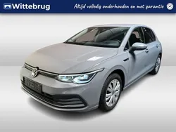 Grijs Gebruikt 2020 VW Golf VIII Style Hatchback | € 22.950 (Eerlijke prijs)