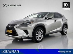 Grijs Gebruikt 2021 Lexus NX300h Luxury Line SUV | € 42.250