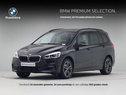 Zwart Gebruikt 2022 BMW 216 Sport Line Stationwagen | € 18.950 (Super prijs)