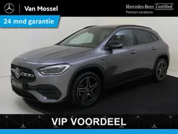 Grijs Gebruikt 2021 Mercedes GLA250 Business SUV | € 38.945 (Iets duurder)