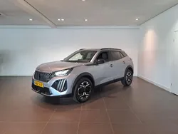 Grijs Gebruikt 2024 Peugeot 2008 Allure SUV | € 25.440 (Eerlijke prijs)
